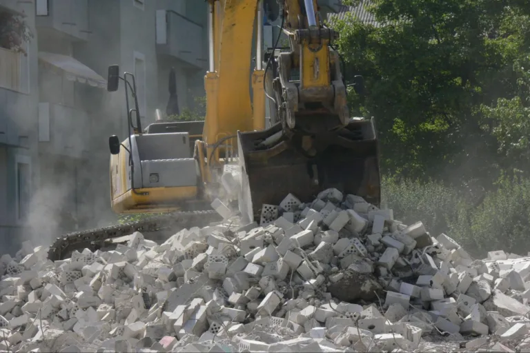 From Demolition to Disposal: A Deep Dive into Waste Haulage for Construction Projects