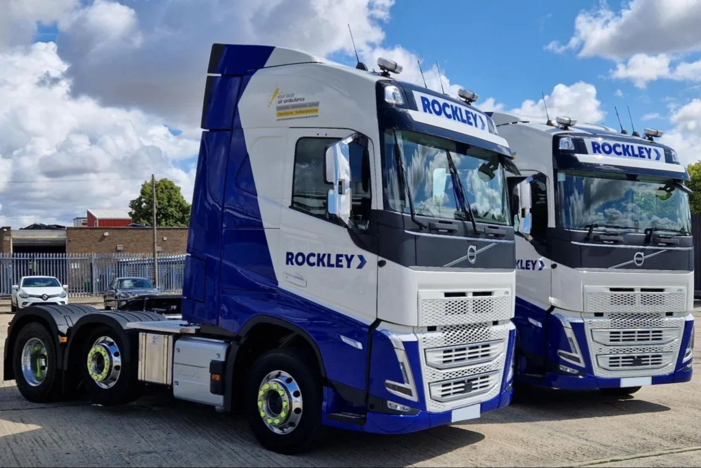 Haulage truck transporting an oversized industrial machine